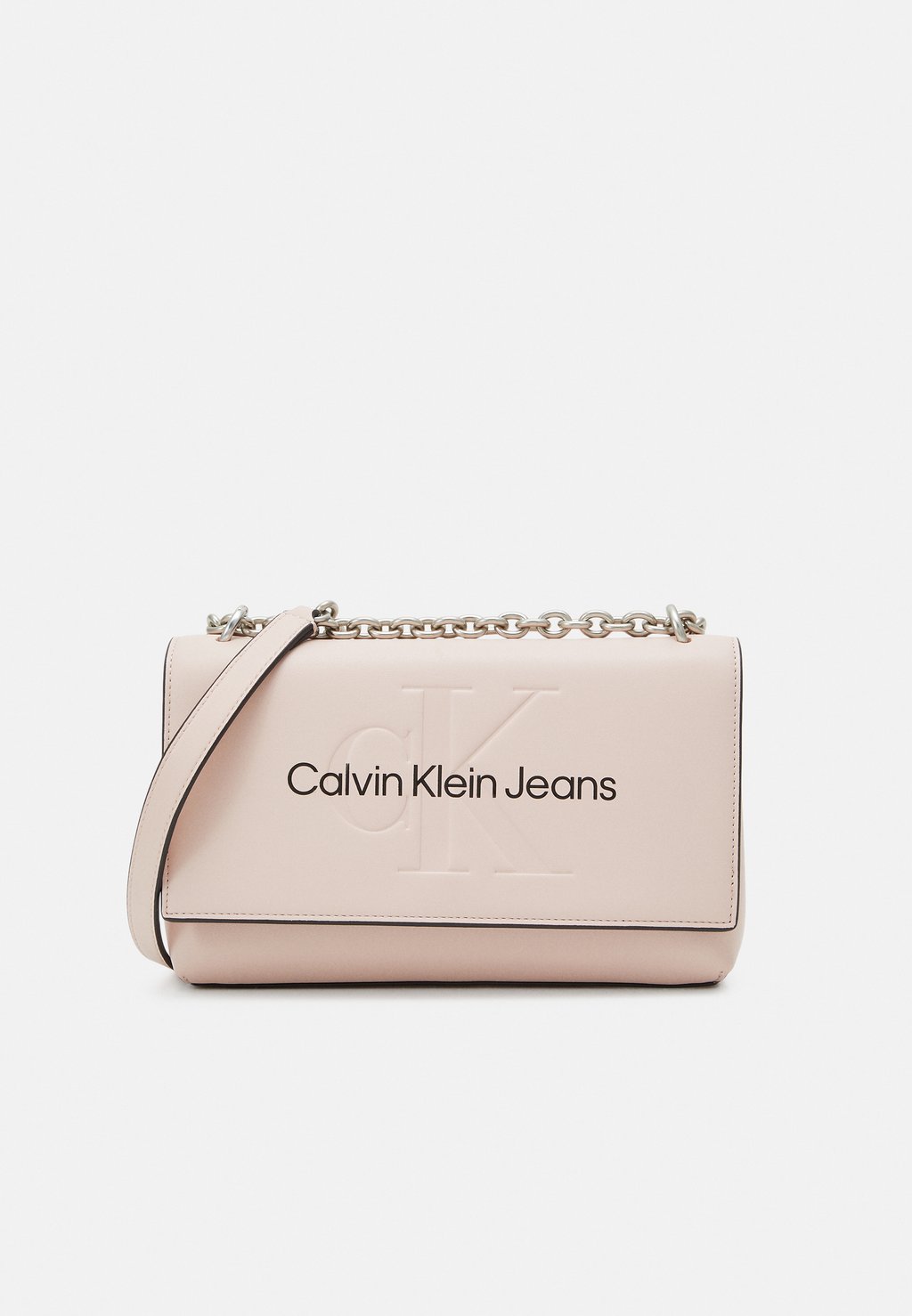 Сумка Calvin Klein Jeans СКУЛЬПИРОВАННЫЙ КЛАПАН, цвет pale conch