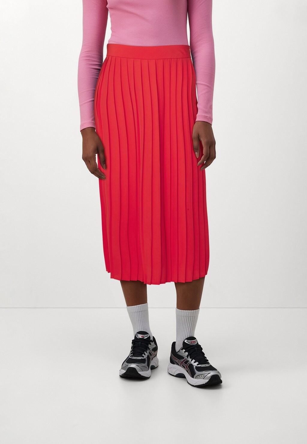

Юбка JDY ЮБКА JDYSARAH ПЛИССИРОВАННАЯ, цвет poppy red