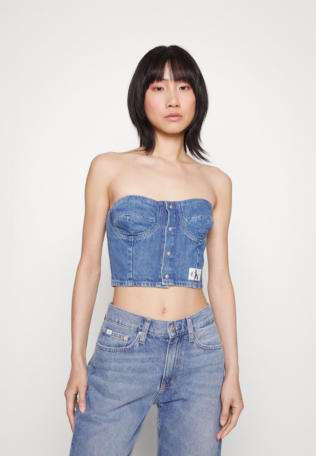

Топ Calvin Klein Jeans