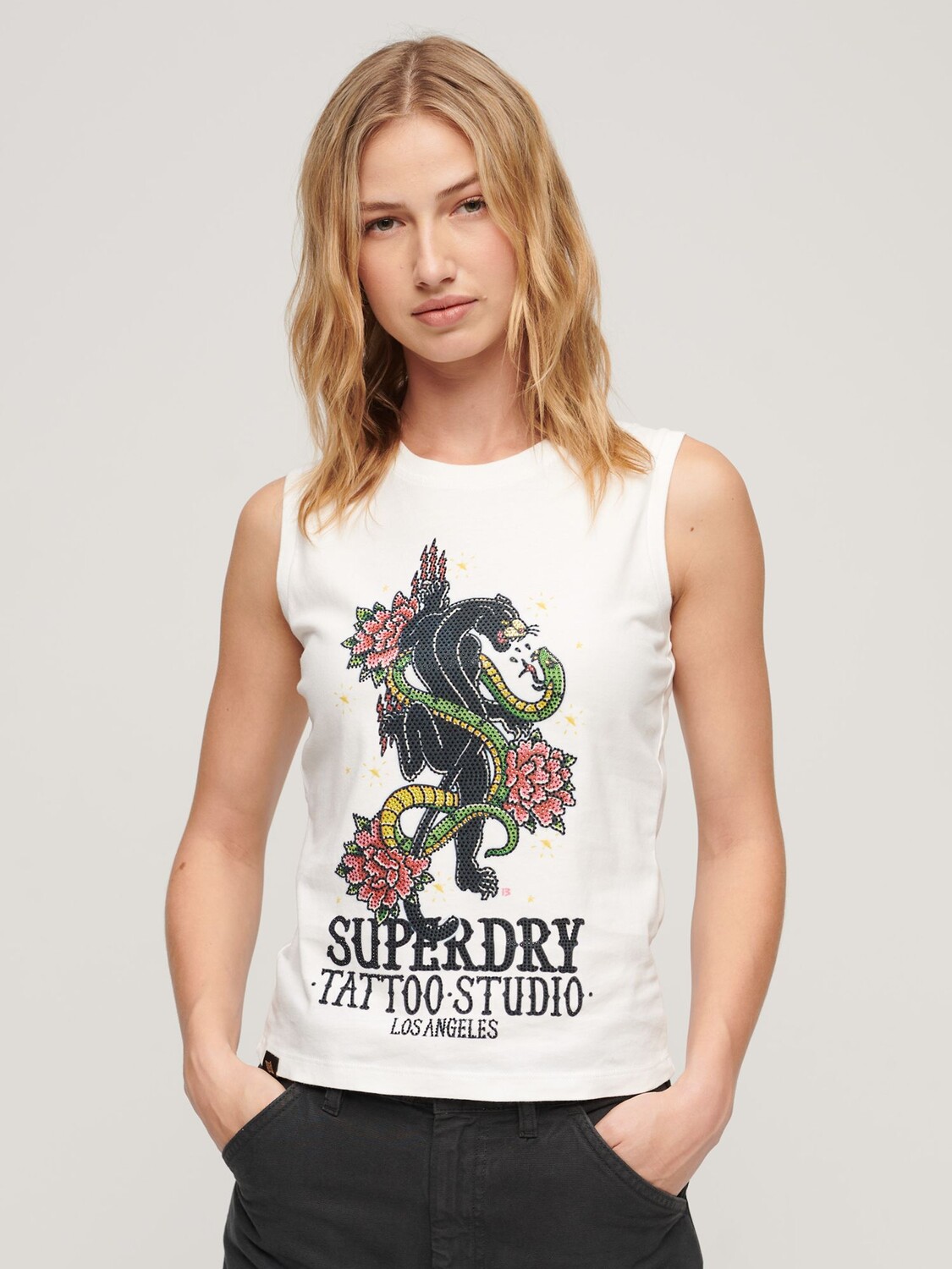 

Жилет со стразами и татуировками Superdry, белый/мульти