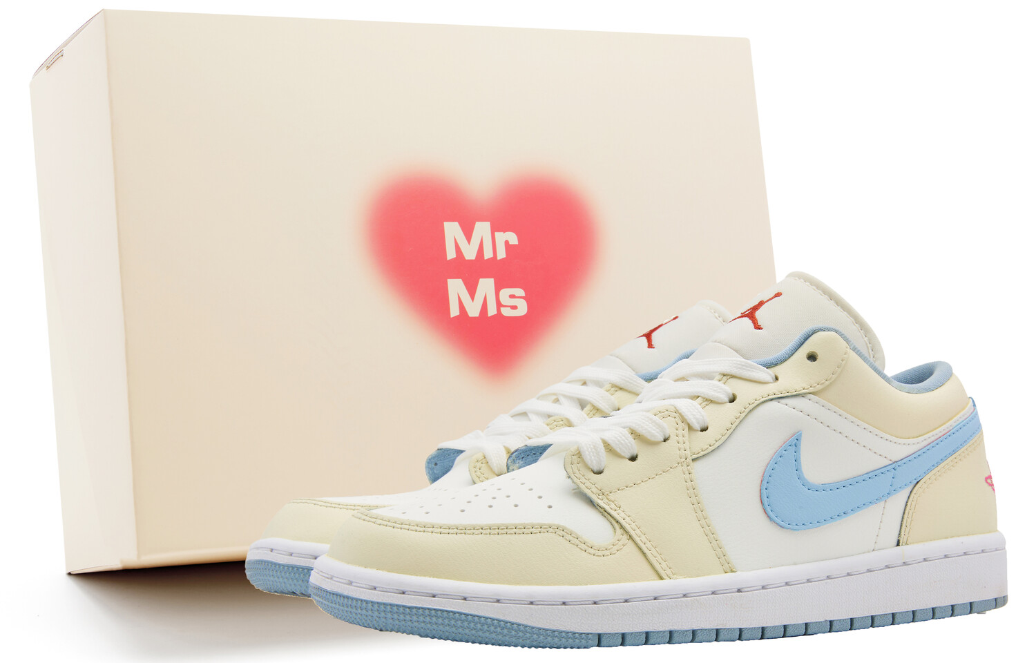

Кроссовки Air Jordan 1 Vintage Basketball Shoes Women's Low-top Beige/blue/pink, черный/серо-синий