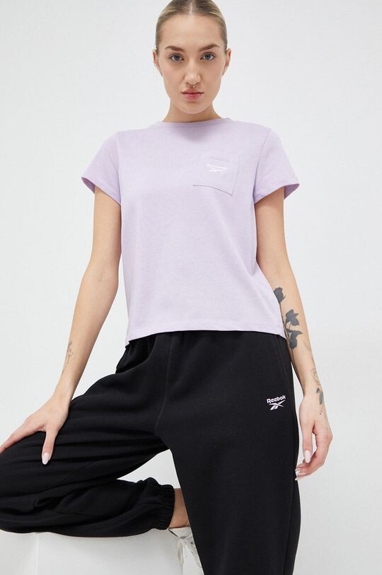 

Футболки Reebok, фиолетовый