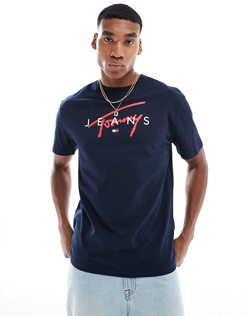 

Синяя футболка с круглым вырезом и фирменным логотипом Tommy Jeans