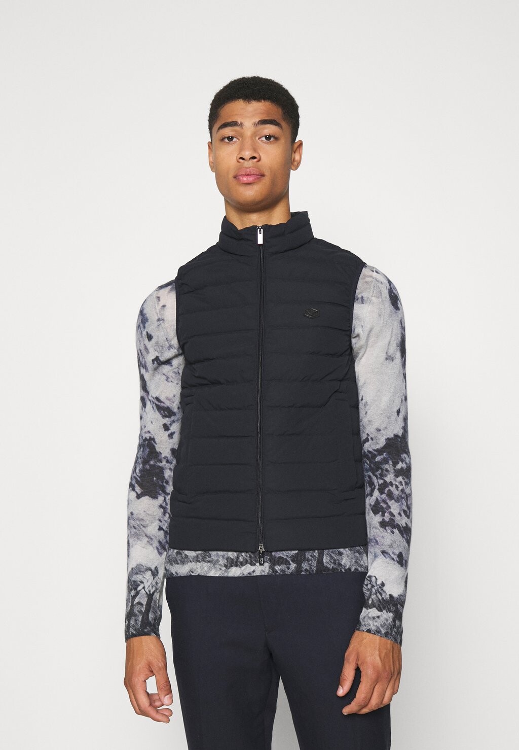 

Жилет Emporio Armani