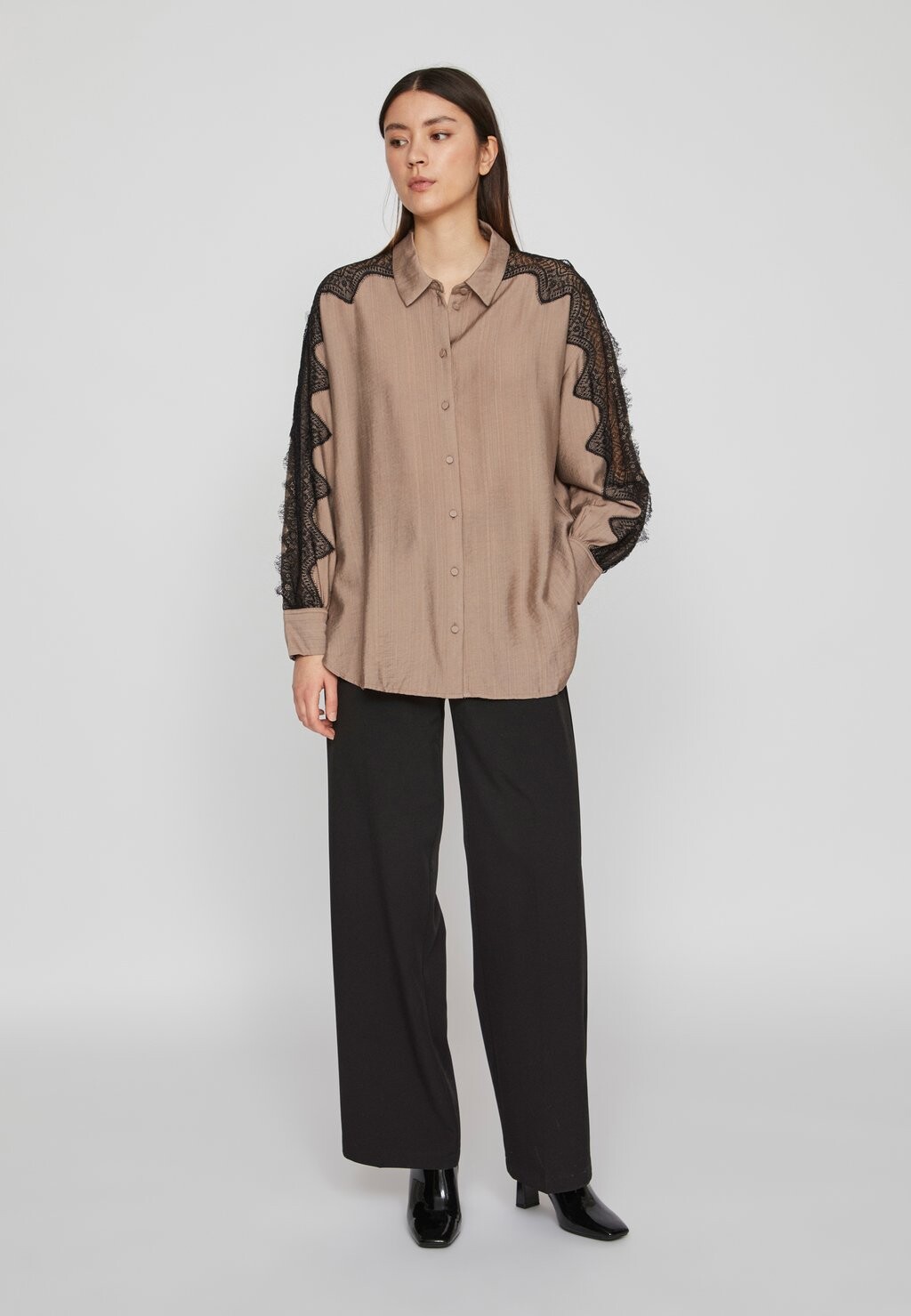 

Блузка-рубашка VIWILMA SHIRT VILA, цвет fossil detail/black