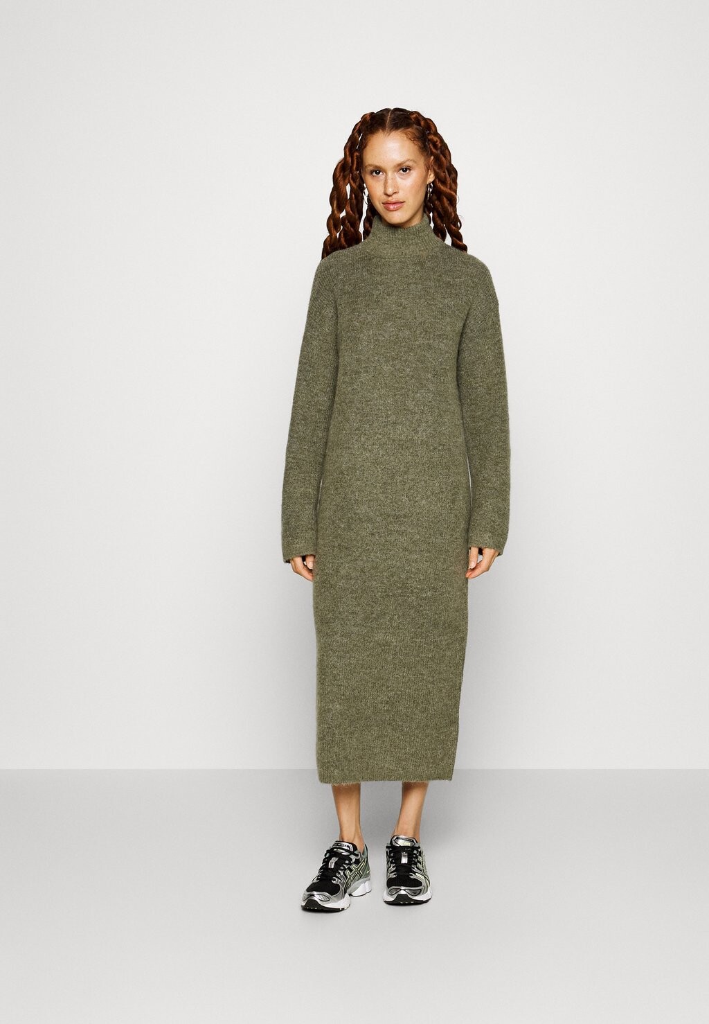 

Платье Punto Selected Femme Tall SLFMALINE DRESS HIGH NECK, темно-зеленый m.
