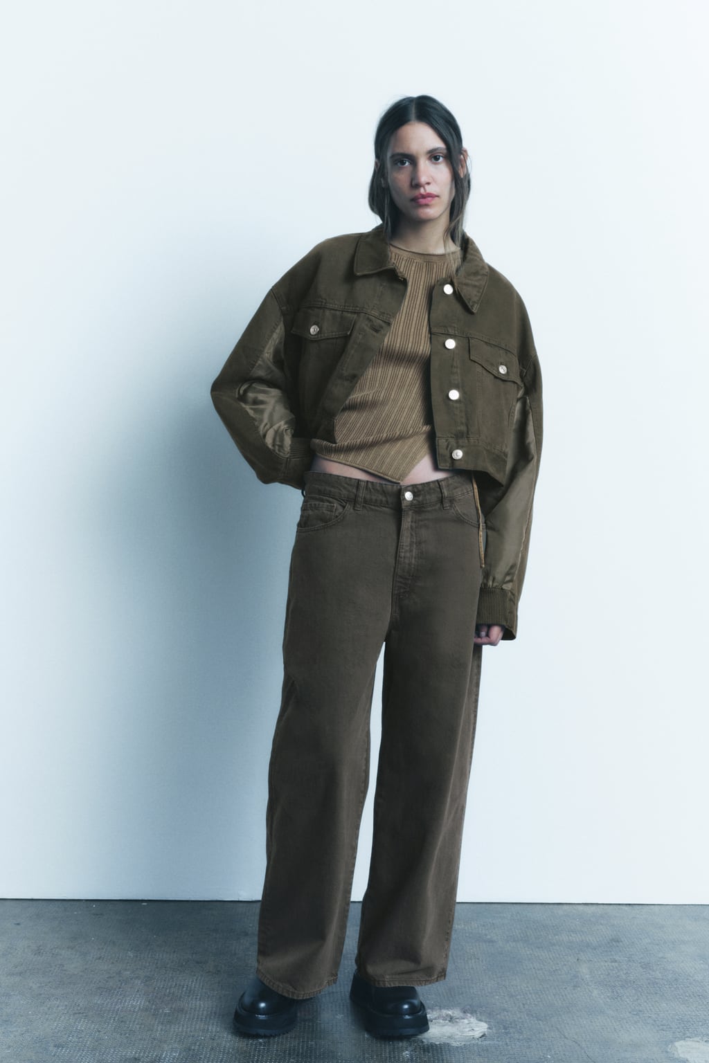 

Джинсы Baggy Trf со средней посадкой ZARA, зеленый
