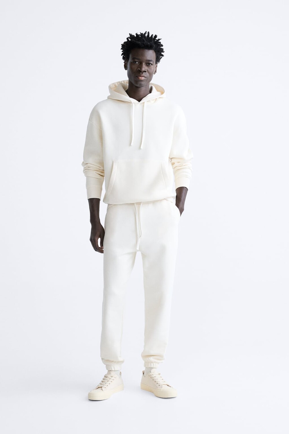 

Базовые джоггеры ZARA, экру
