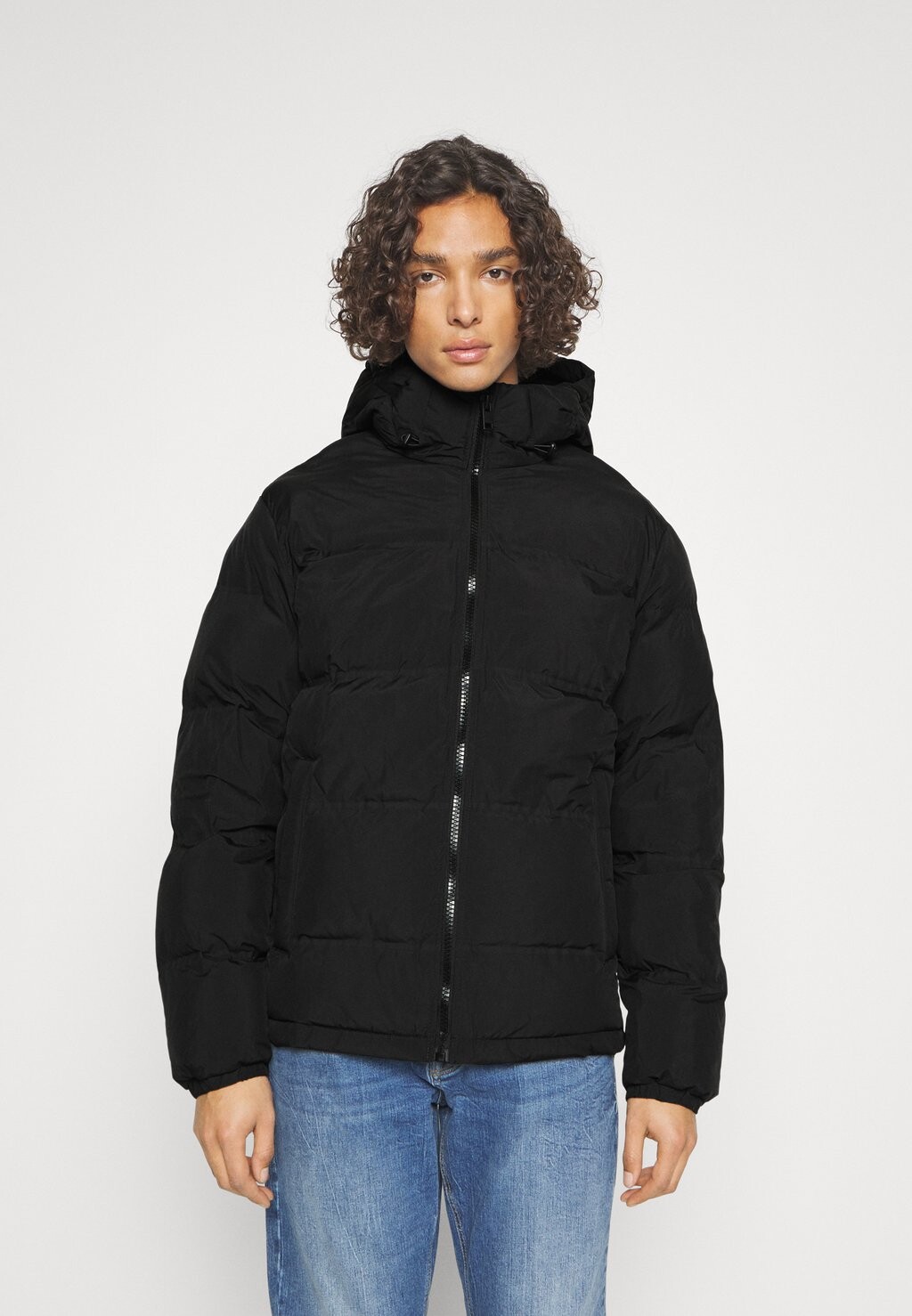 

Куртка зимняя Jack & Jones