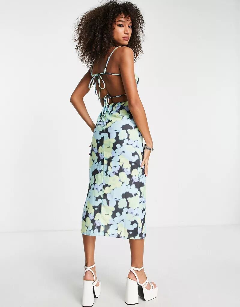 

Платье миди с открытой спиной и размытым цветочным принтом ASOS