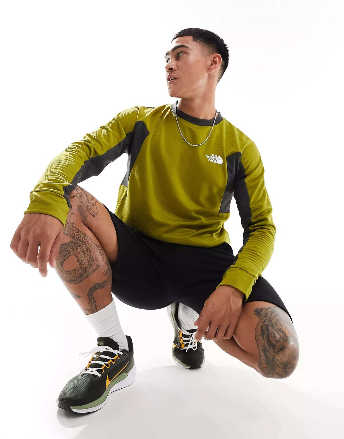 

Флисовая толстовка цвета хаки The North Face Training Mountain Athletic