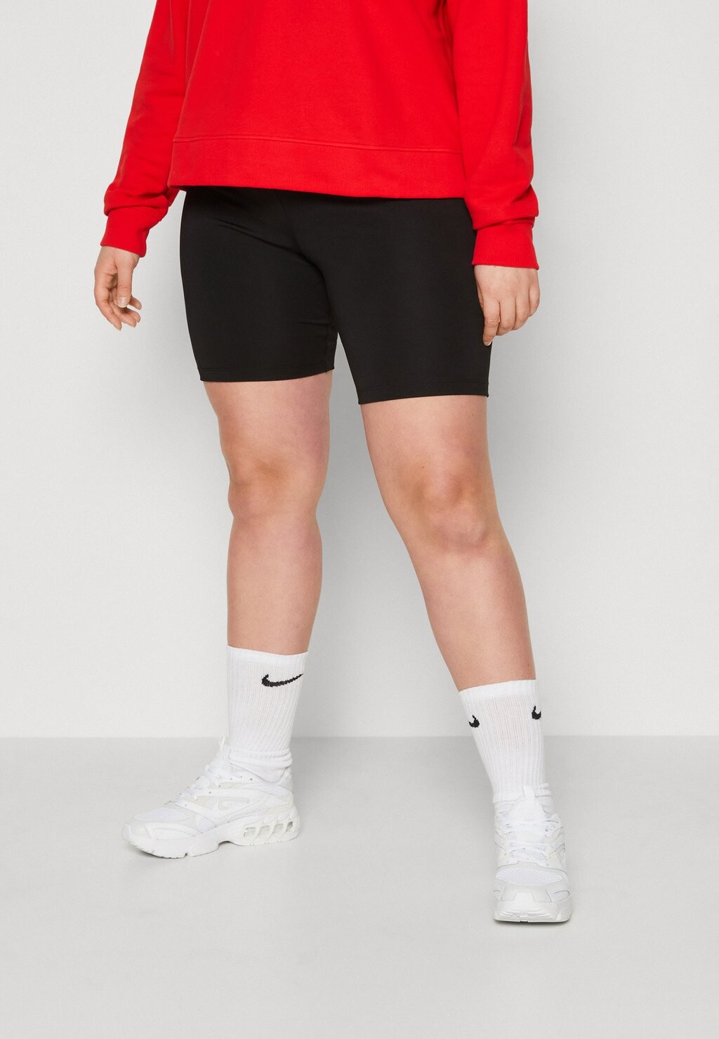 

Шорты Tommy Jeans by Tommy Hilfiger, черный