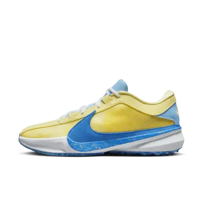 

Кроссовки Nike Giannis Freak 5 Basketball Shoes, цвет Soft Yellow/White/Light Laser Orange/Light Photo Blue