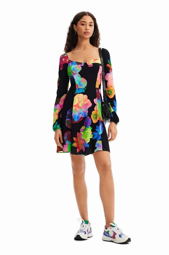 

Платье Desigual, черный