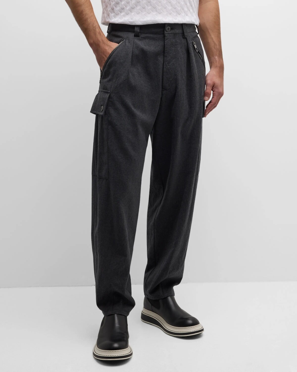 

Мужские шерстяные брюки карго со складками Giorgio Armani, цвет Dark Grey