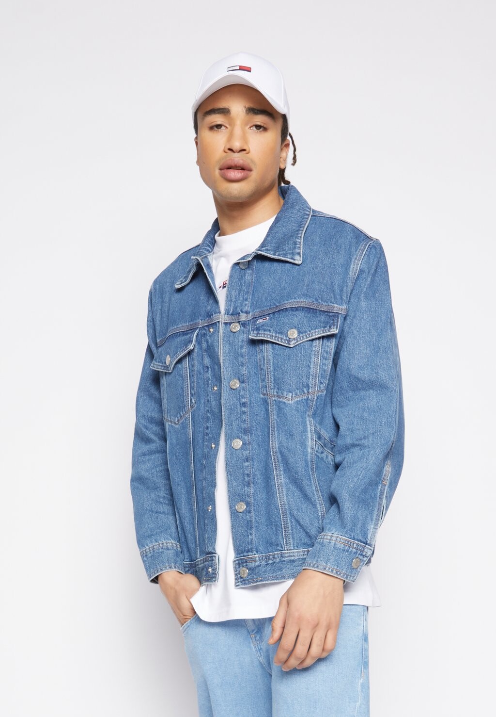 

Джинсовая куртка Tommy Jeans, синий деним