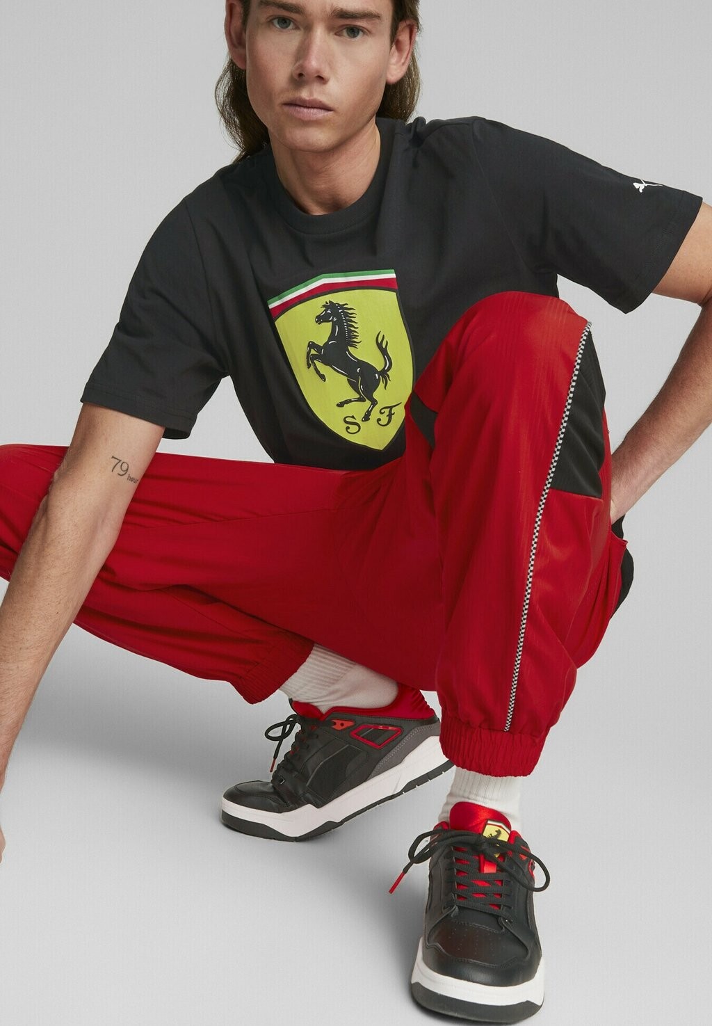 

Футболка с принтом Puma, черный