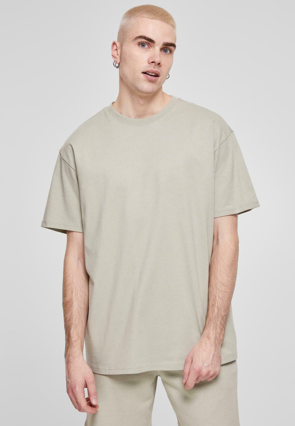 Базовая футболка HEAVY Urban Classics, softsage