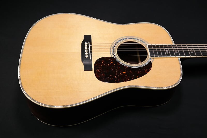 

Акустическая гитара Martin Standard Series D-41 with Case 454