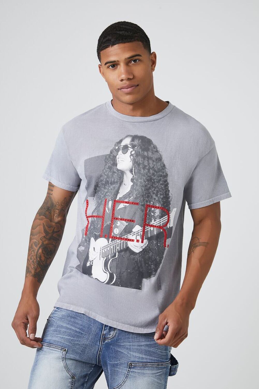 

Футболка HER со стразами Forever 21, серый