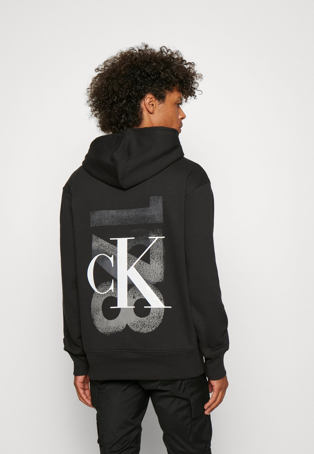 

Толстовка Calvin Klein Jeans Varsity Hoody, черный