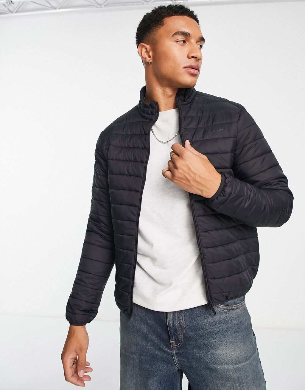 

Черная стеганая куртка Ben Sherman