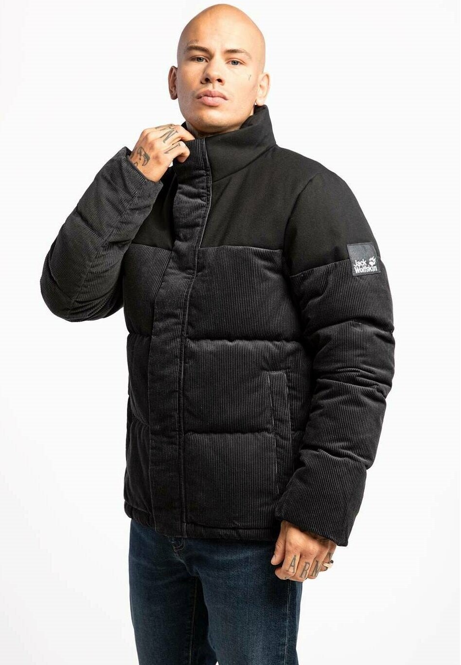

Куртка зимняя Jack Wolfskin