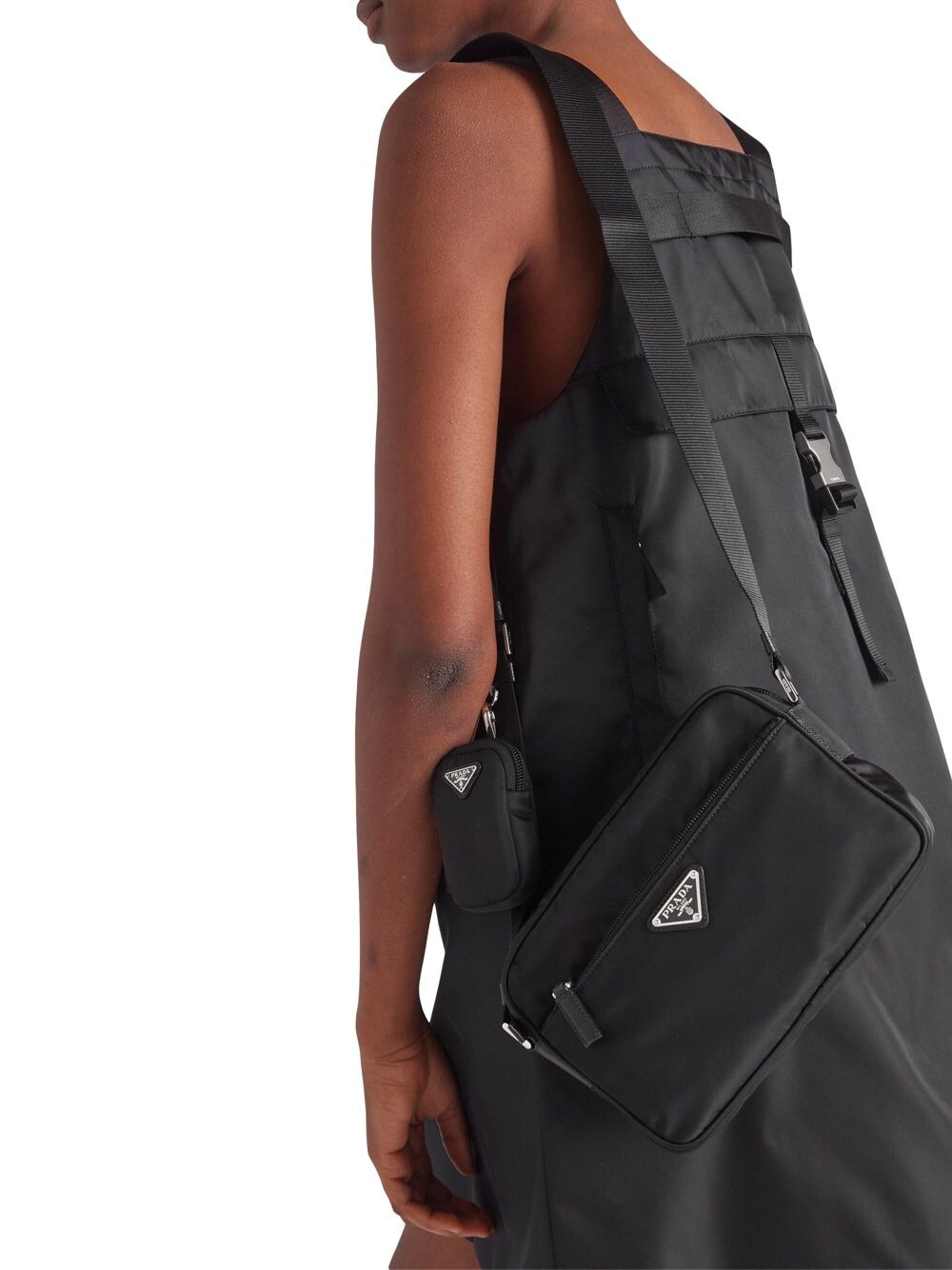 

Сумка Prada Re-Nylon Shoulder, черный