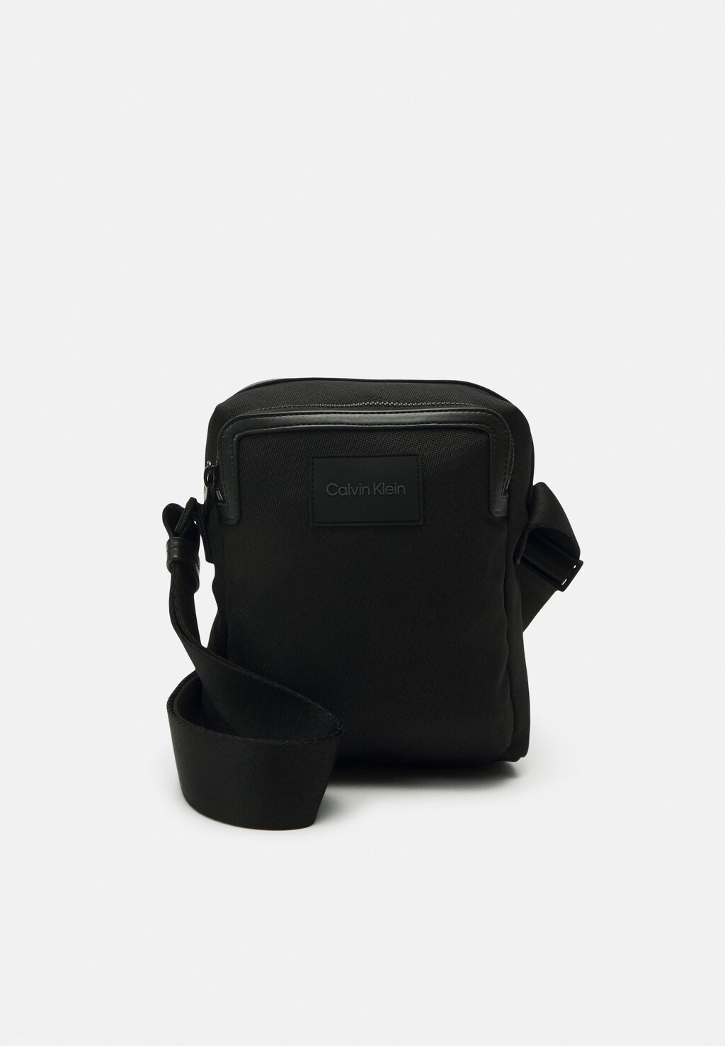 

Сумка через плечо REMOTE PRO REPORTER UNISEX Calvin Klein, цвет black