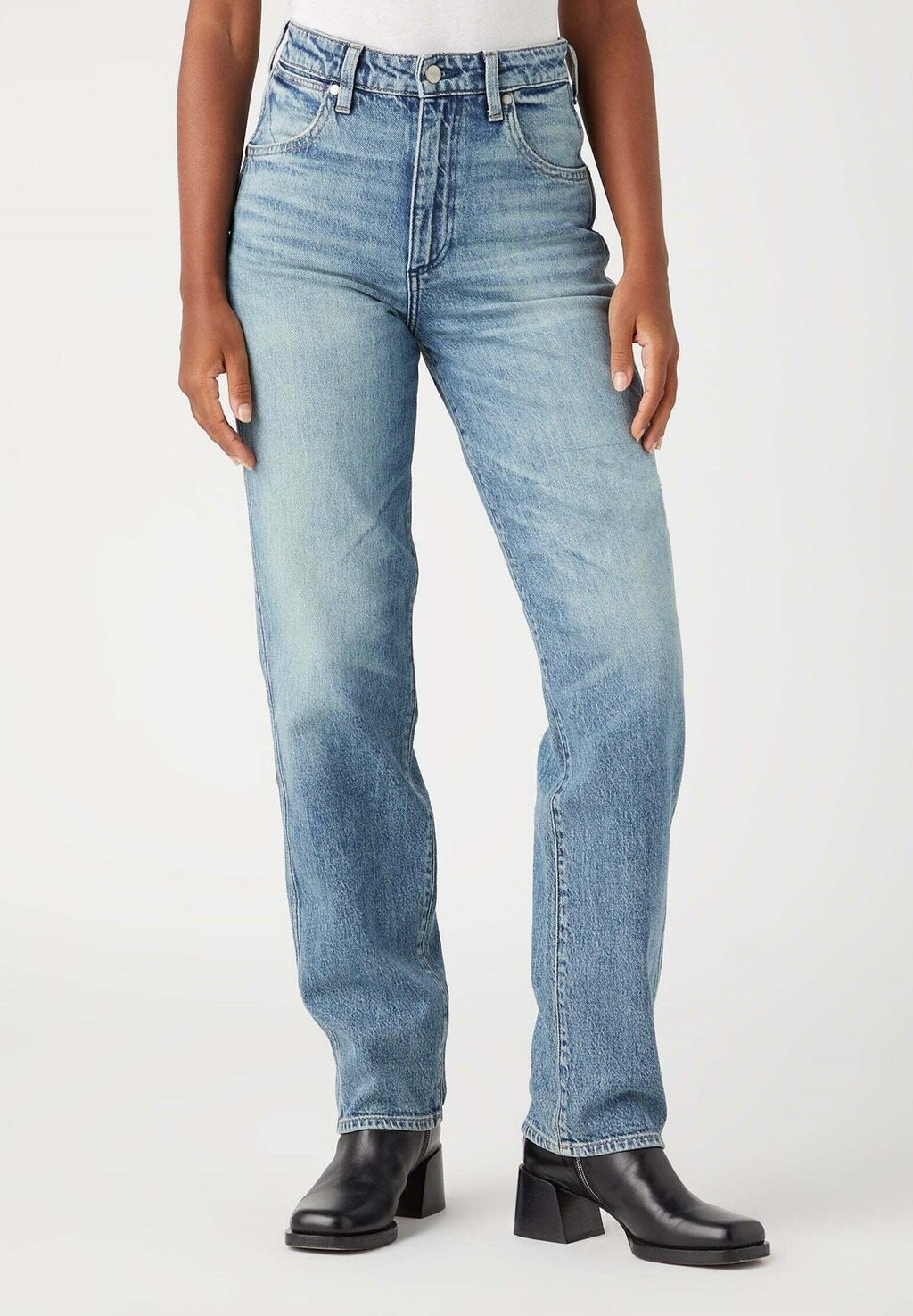 

Прямые джинсы Wrangler, светло-синий