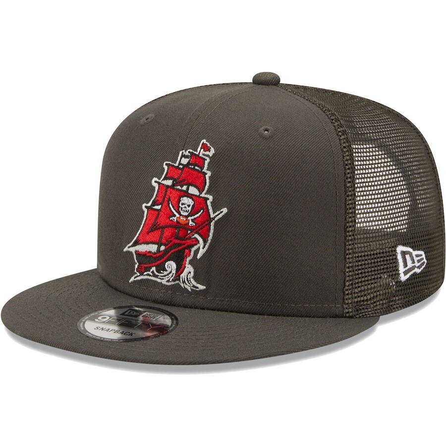 

Бейсболка New Era Tampa Bay Buccaneers, оловянный