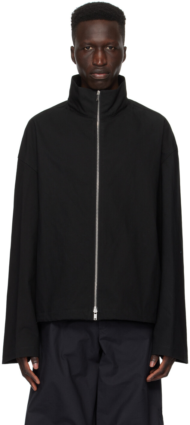 

Черная куртка с нашивками Jil Sander