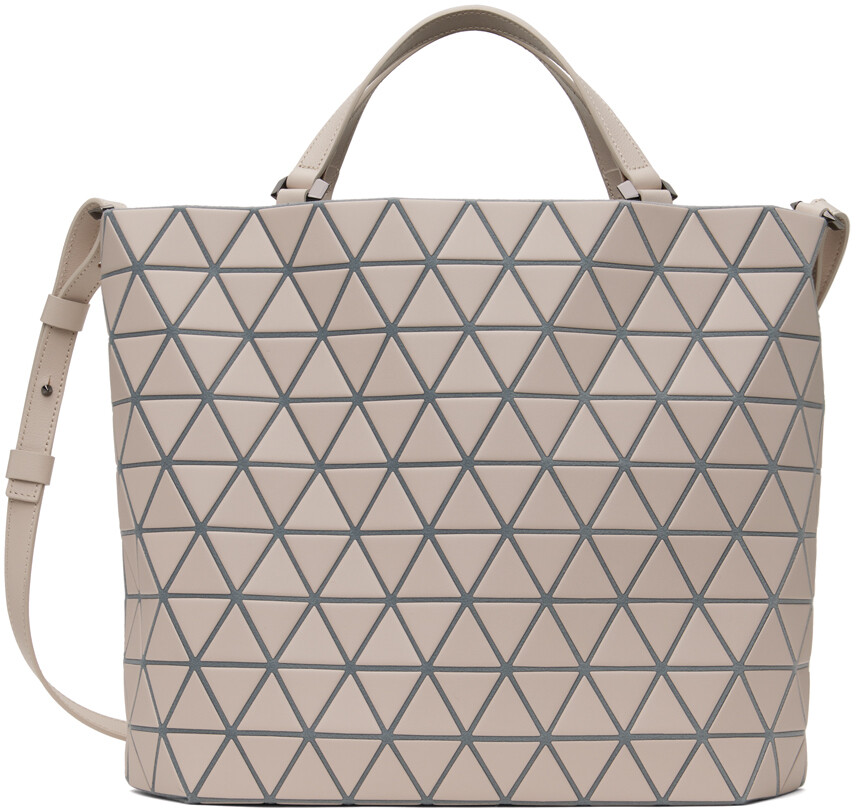 

Бежевая матовая сумка-тоут с кристаллами Bao Bao Issey Miyake