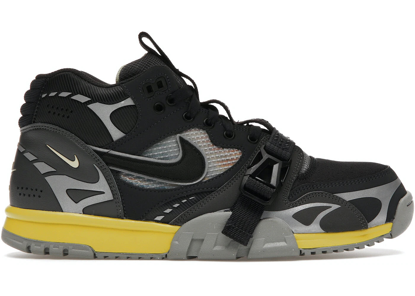 

Кроссовки Nike Air Trainer, черный