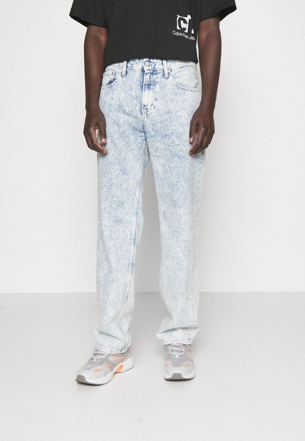 

Джинсы прямого кроя Calvin Klein Jeans