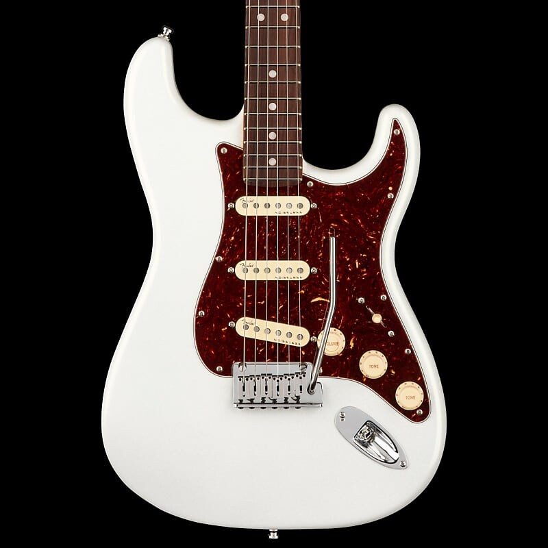 

Электрогитара Fender American Ultra Stratocaster Rosewood Fingerboard Arctic Pearl With Case