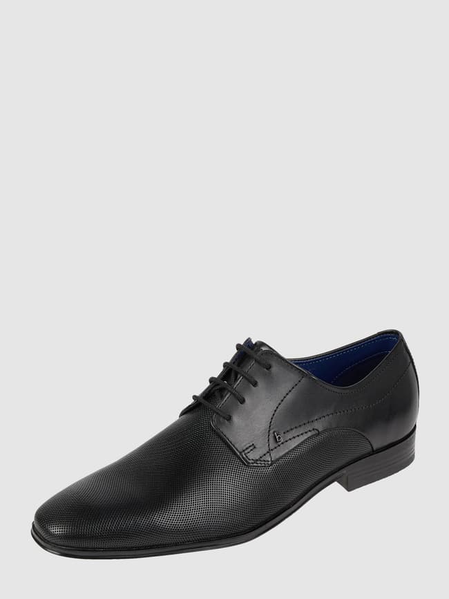 цена Кожаные туфли на шнуровке, модель Mattia bugatti, черный