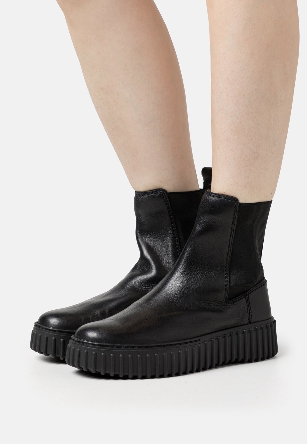 

Ботильоны на платформе Clarks, черный