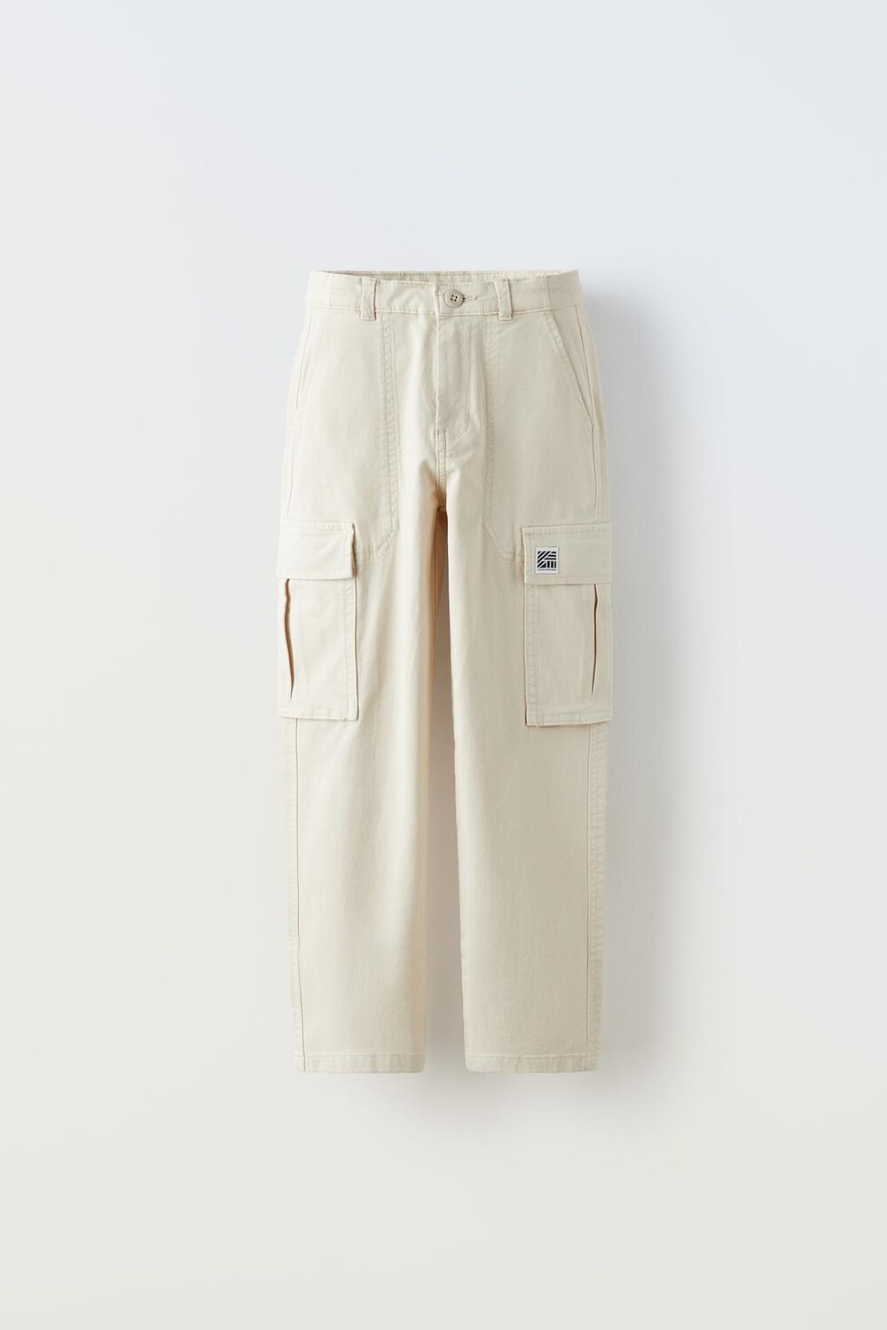 

Брюки-карго с этикеткой ZARA, экрю