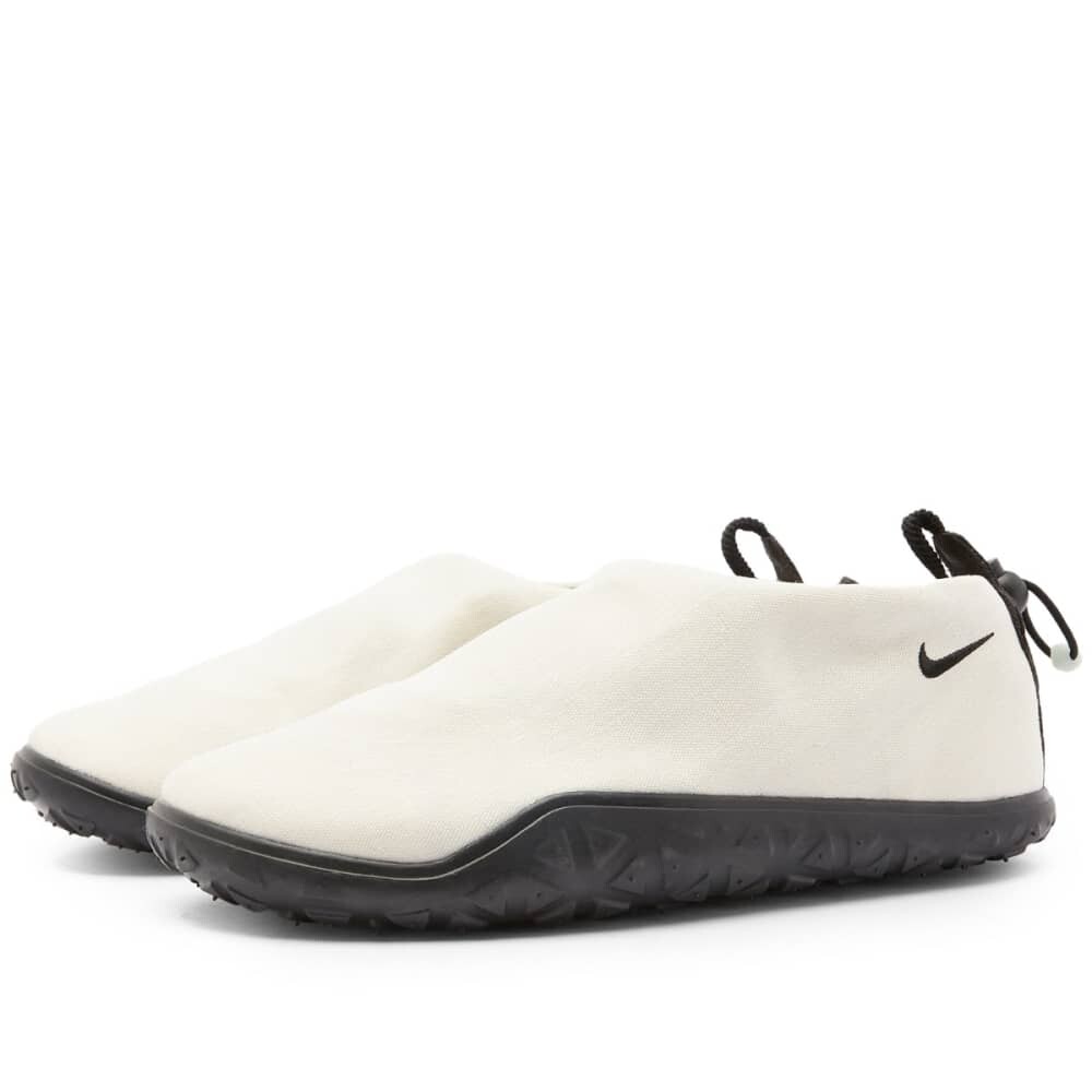 

Nike Кроссовки ACG Мок, белый/черный