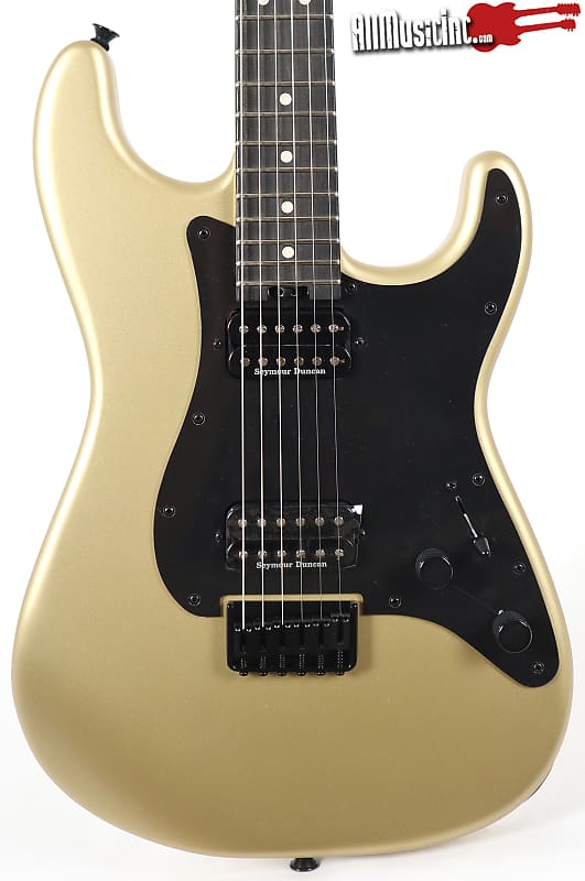 

Электрогитара Charvel Pro-Mod So-Cal Style 1 HH HT Satin Pharaohs Gold Electric Guitar