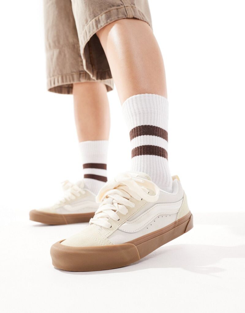 

Vans – Knu Skool – Бежевые спортивные туфли на резиновой подошве