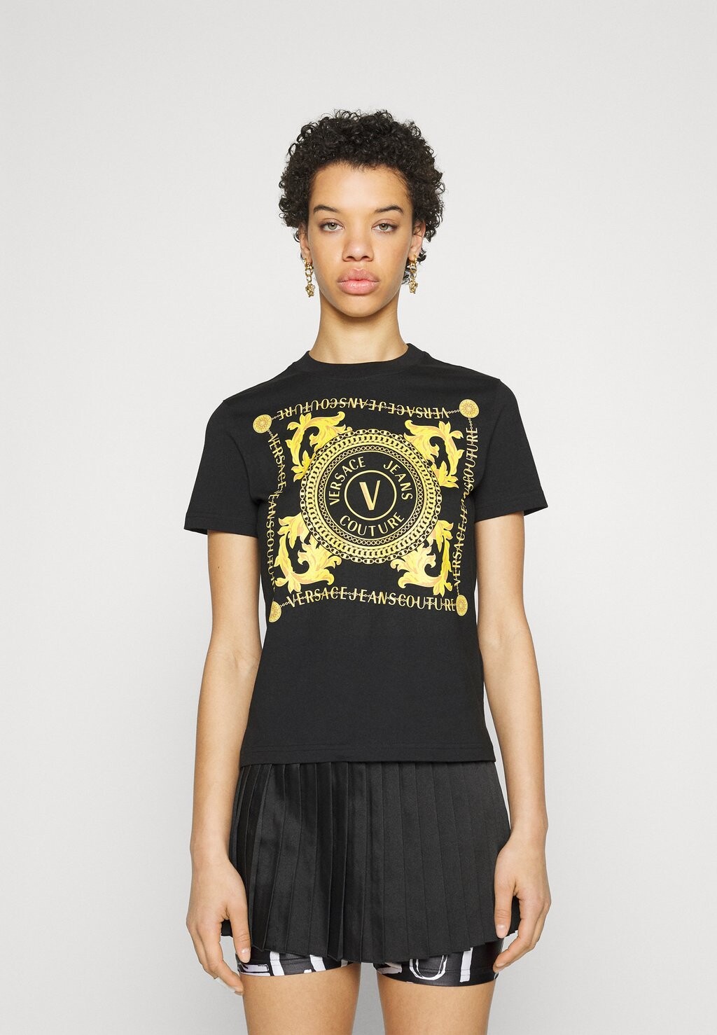 

Футболка с принтом Versace Jeans Couture, Черный