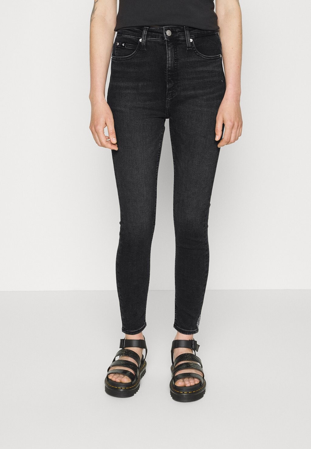 

Джинсы Skinny Fit HIGH RISE SUPER ANKLE Calvin Klein Jeans, деним черный