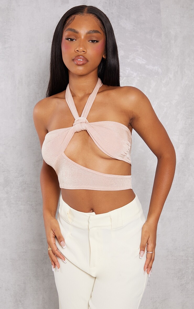 

PrettyLittleThing Облегающий укороченный топ с вырезами на шее из ацетата камня
