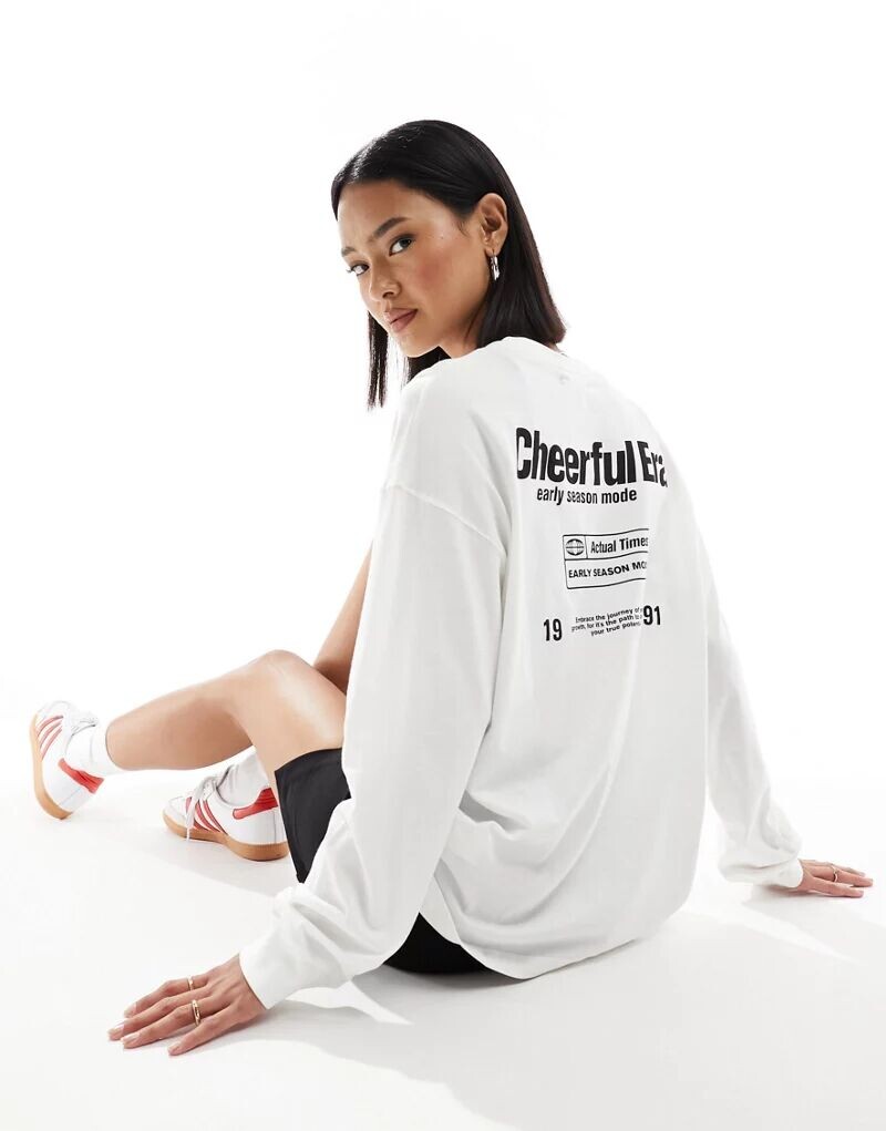 

Белая рубашка с длинными рукавами и графическим принтом Pull&Bear