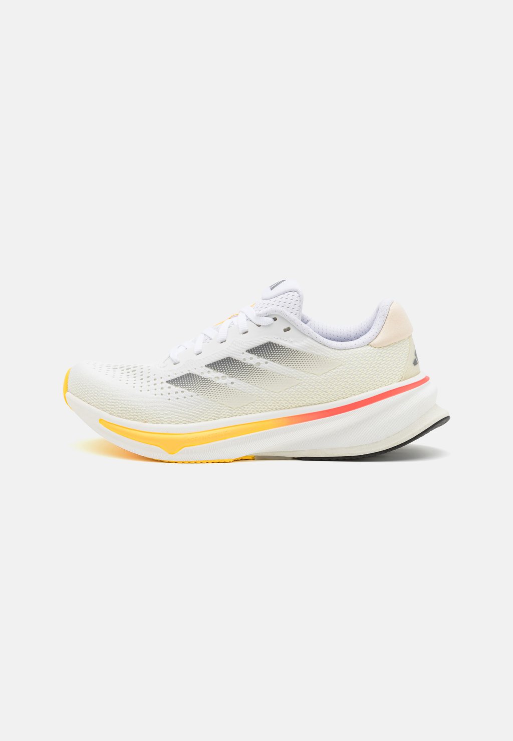 

Нейтральные кроссовки SUPERNOVA RISE adidas Performance, цвет footwear white/iron metallic/spark