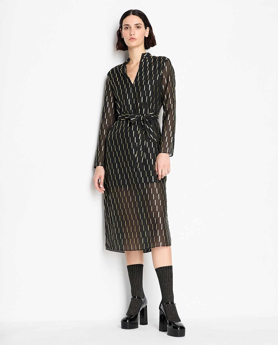 

Длинное шифоновое платье с металлическими деталями Armani Exchange, черный
