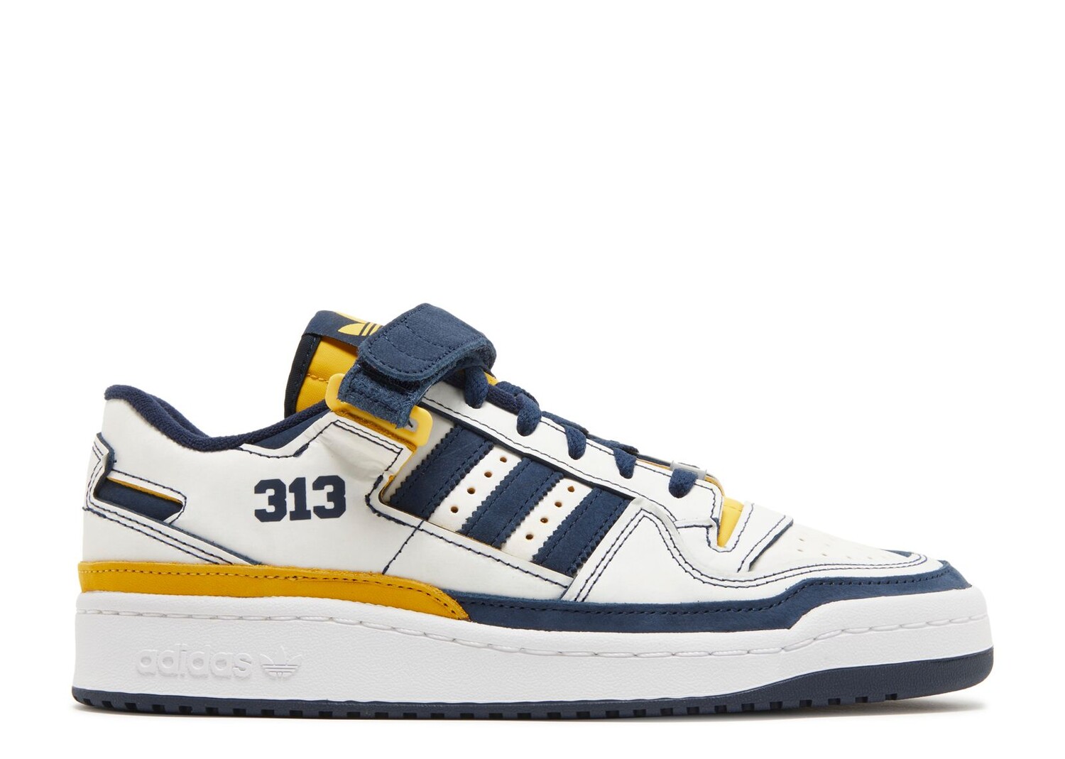 

Кроссовки adidas Snipes X Forum Low '313 Day', белый