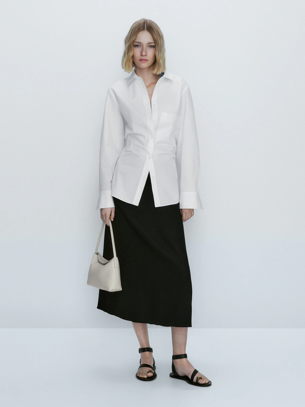 

Рубашка из хлопкового поплина с карманом Massimo Dutti, белый